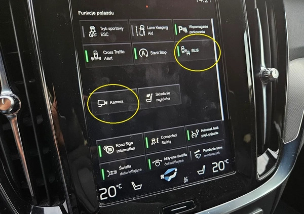 Volvo V60 cena 119900 przebieg: 146000, rok produkcji 2020 z Nysa małe 529